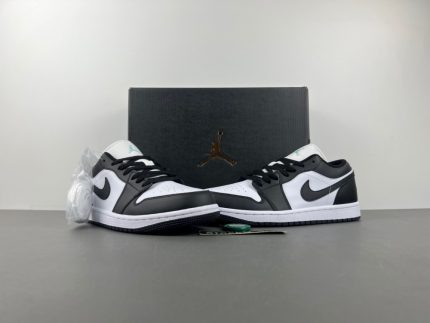 Air Jordan 1 Low "Panda" (5553558-131)