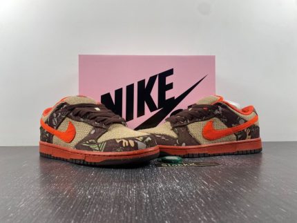 Nike DUNK LOW PRO SB "HUNTER REESE FORBES" Hunter Color (5K1 Version) - 304292-281
