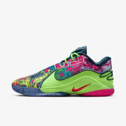 LeBron XXII Basketball Shoes
