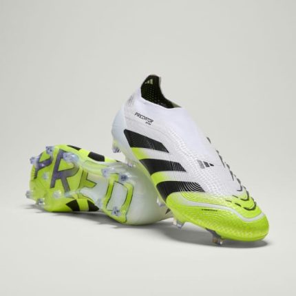 Predator Elite Laceless Firm Ground Boots