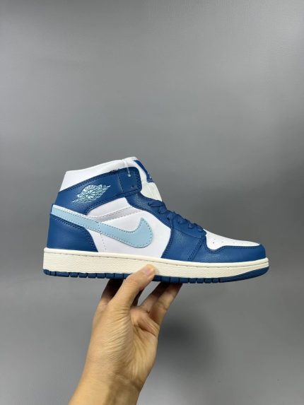 Jordan 1 Low "French Blue"